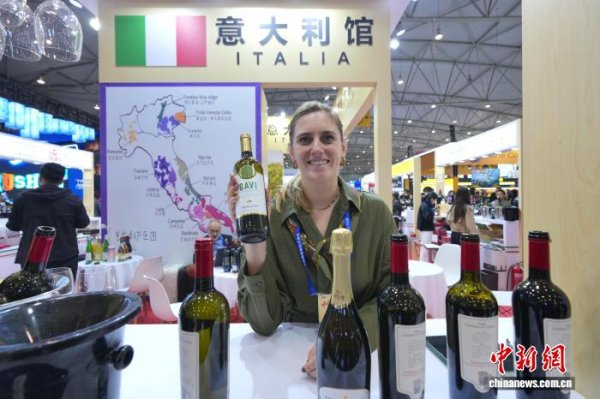 境外展商“掘金”成都糖酒会 跨国经贸 “双向奔赴” 显活力