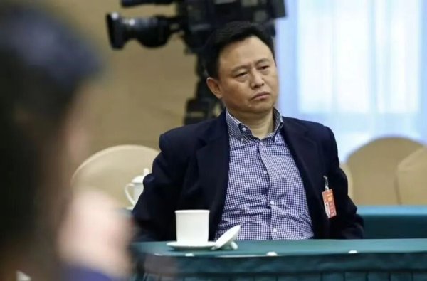 “功过是非”徐留平