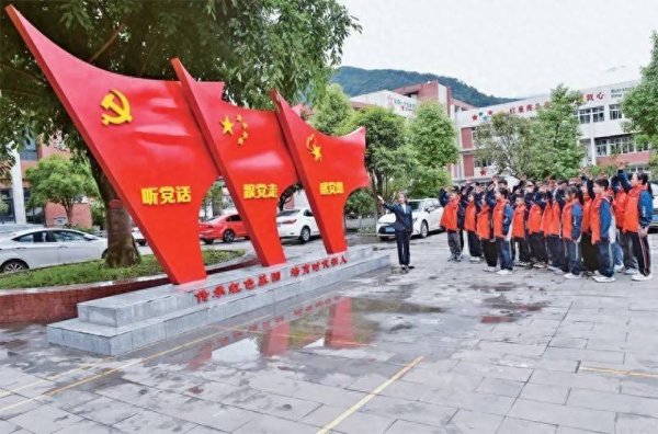 校园文化建设专访① | 为什么要推进校园文化建设？