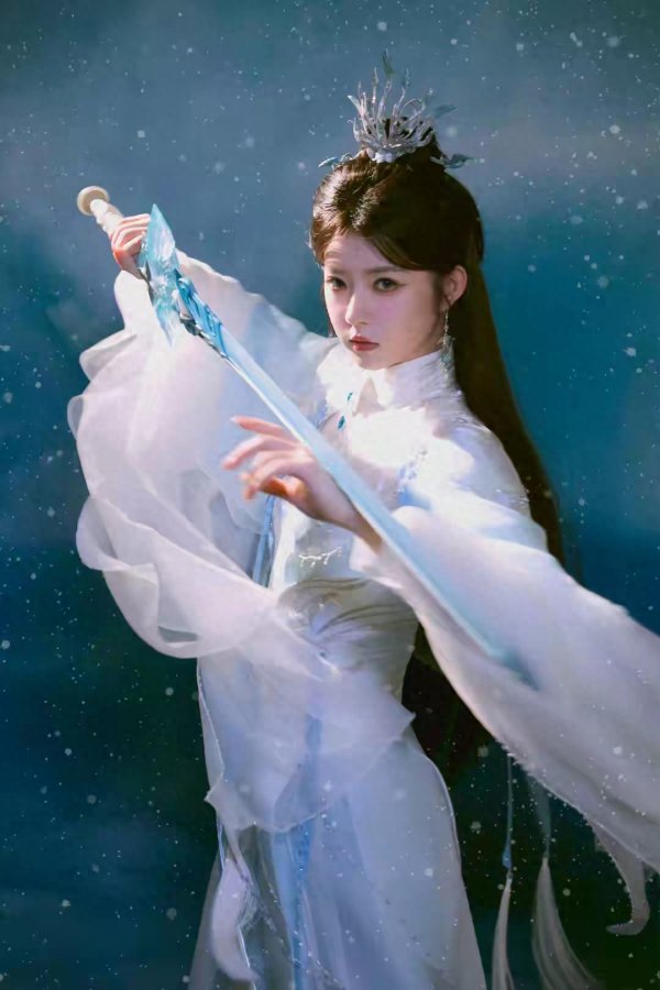 何蓝逗美丽