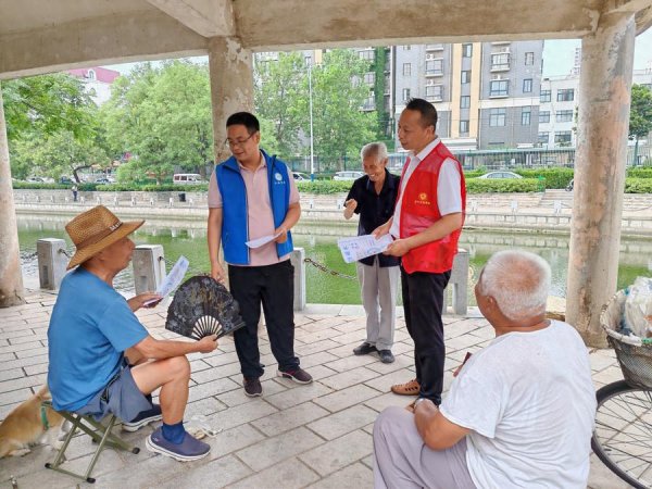 济阳街道龙行社区开展未成年人防溺水专项安全教育宣传活动